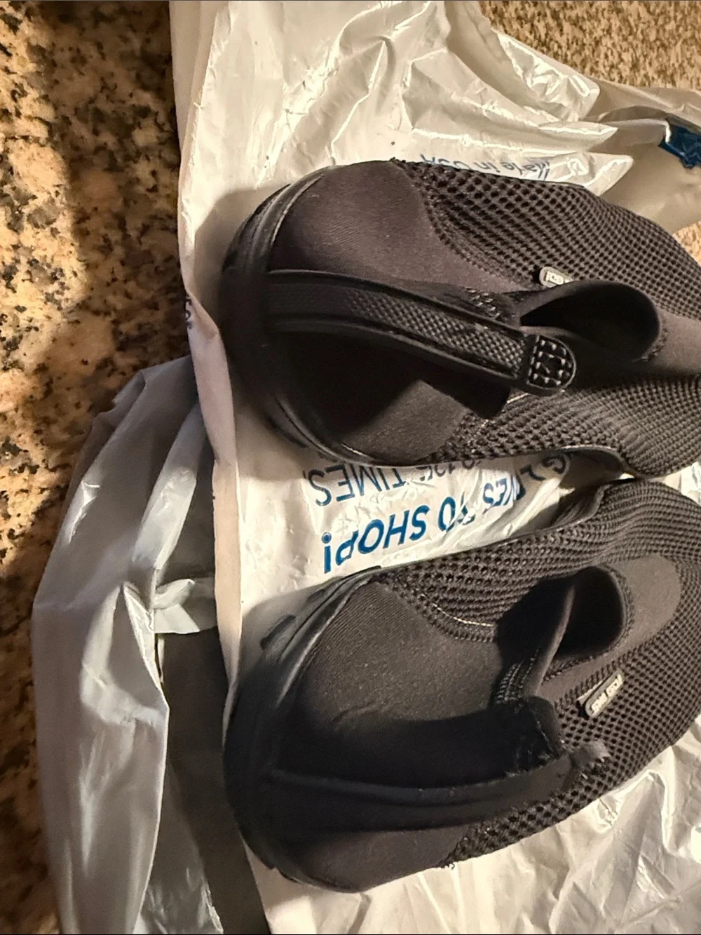 Skechers Black Slip-On Mesh Comfort Sneakers Size 11 men